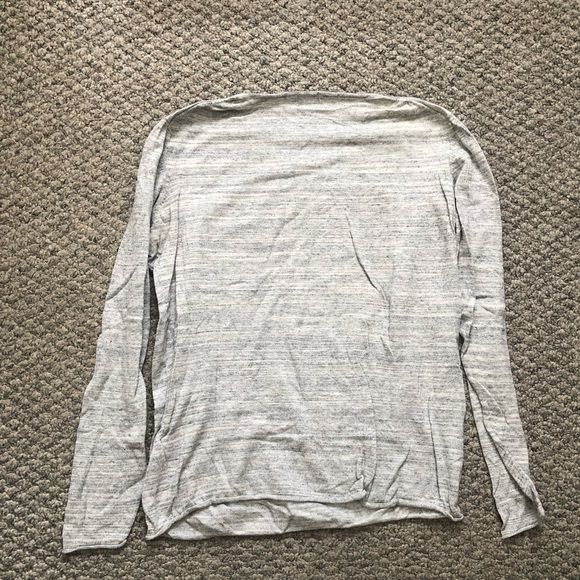 H&M shirt - Picture 4 of 4